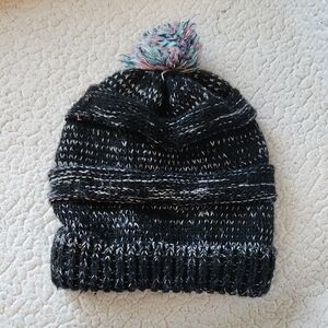 Time and Tru Cable Knit Ruched Rainbow Pompom Winter Beanie Hat
